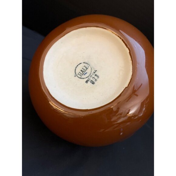 Hall 633 Brown Ball Pitcher Ice Lip USA  7 1/2”x 8” - Picture 8 of 8